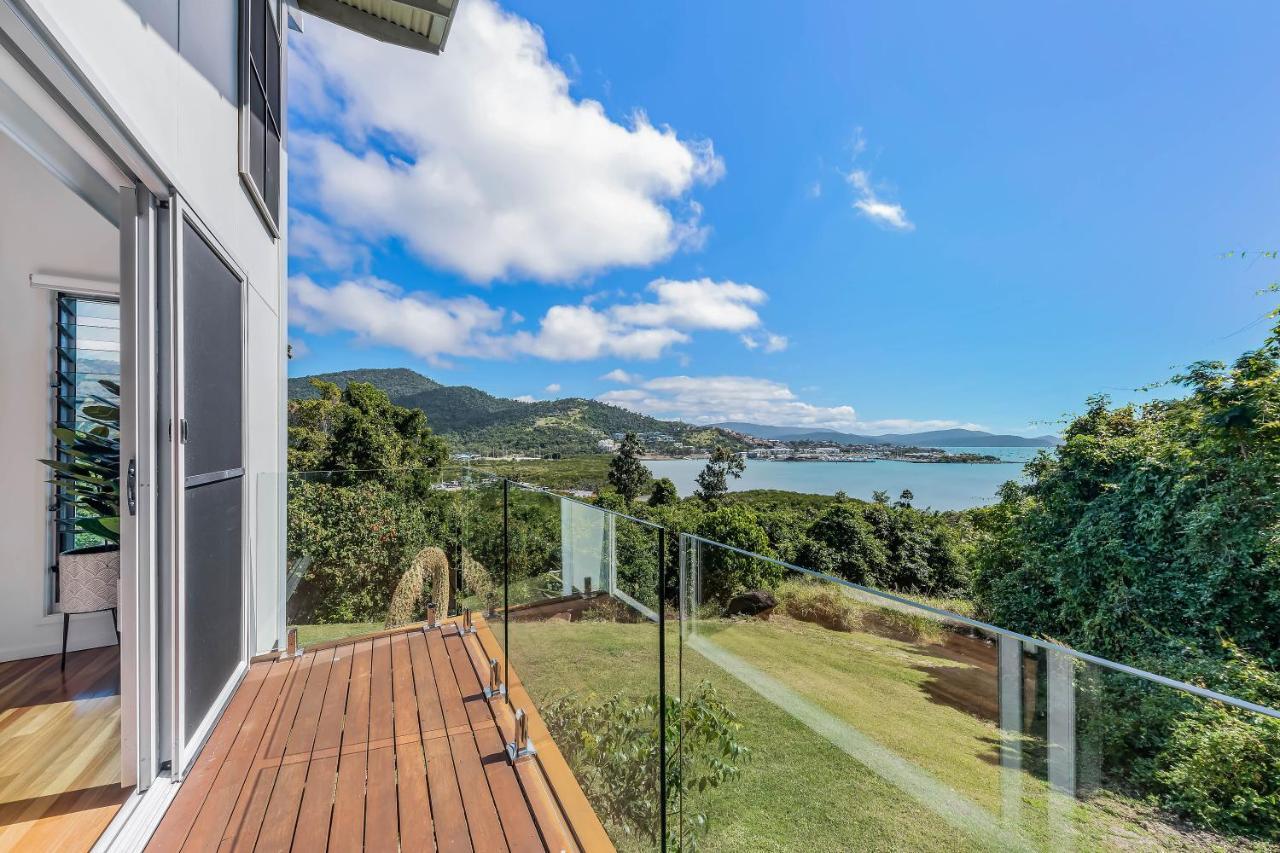 Mandalay Escape, Seclusion & Serenity With A Pool Airlie Beach Exterior photo