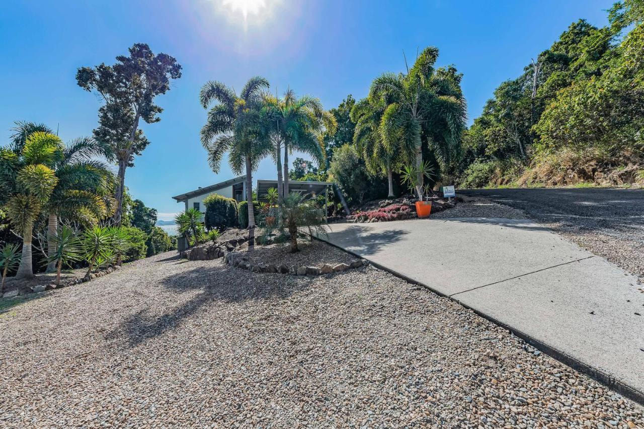 Mandalay Escape, Seclusion & Serenity With A Pool Airlie Beach Exterior photo